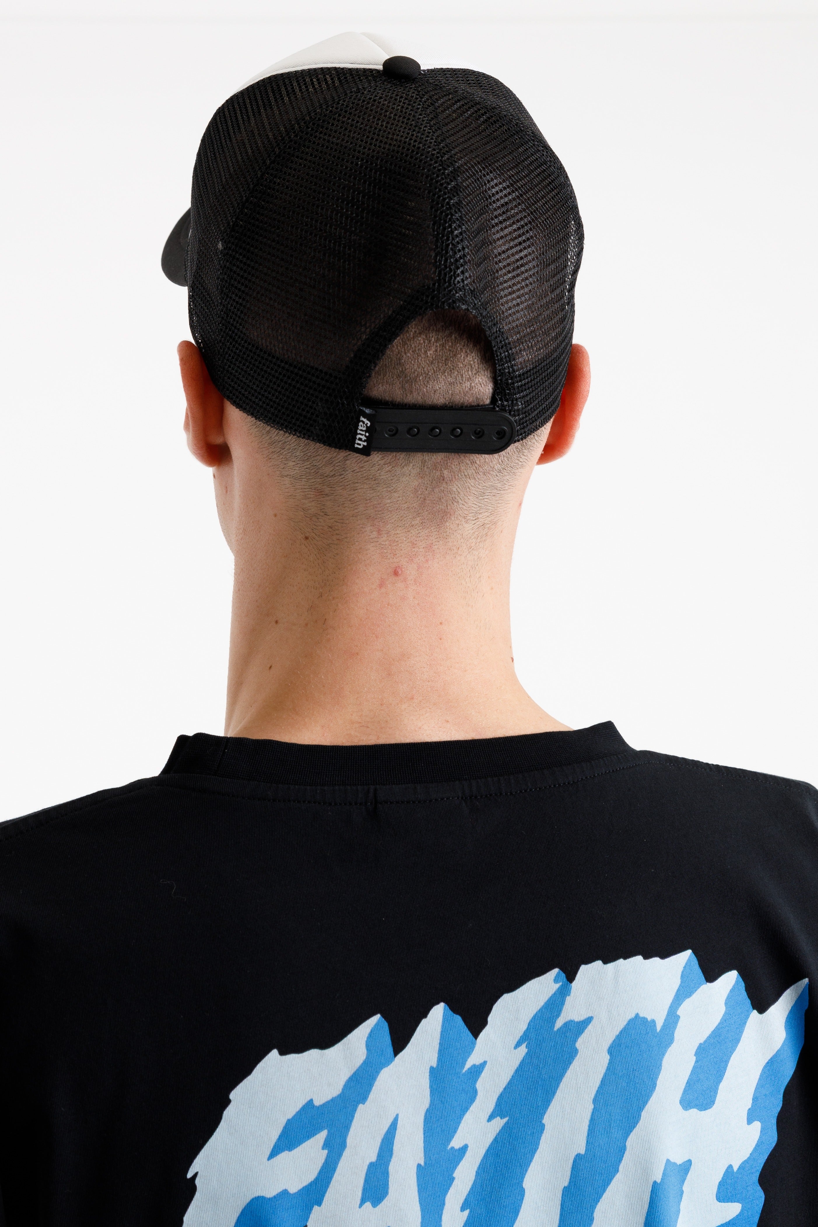 STANDARD OF THE WORLD TRUCKER CAP