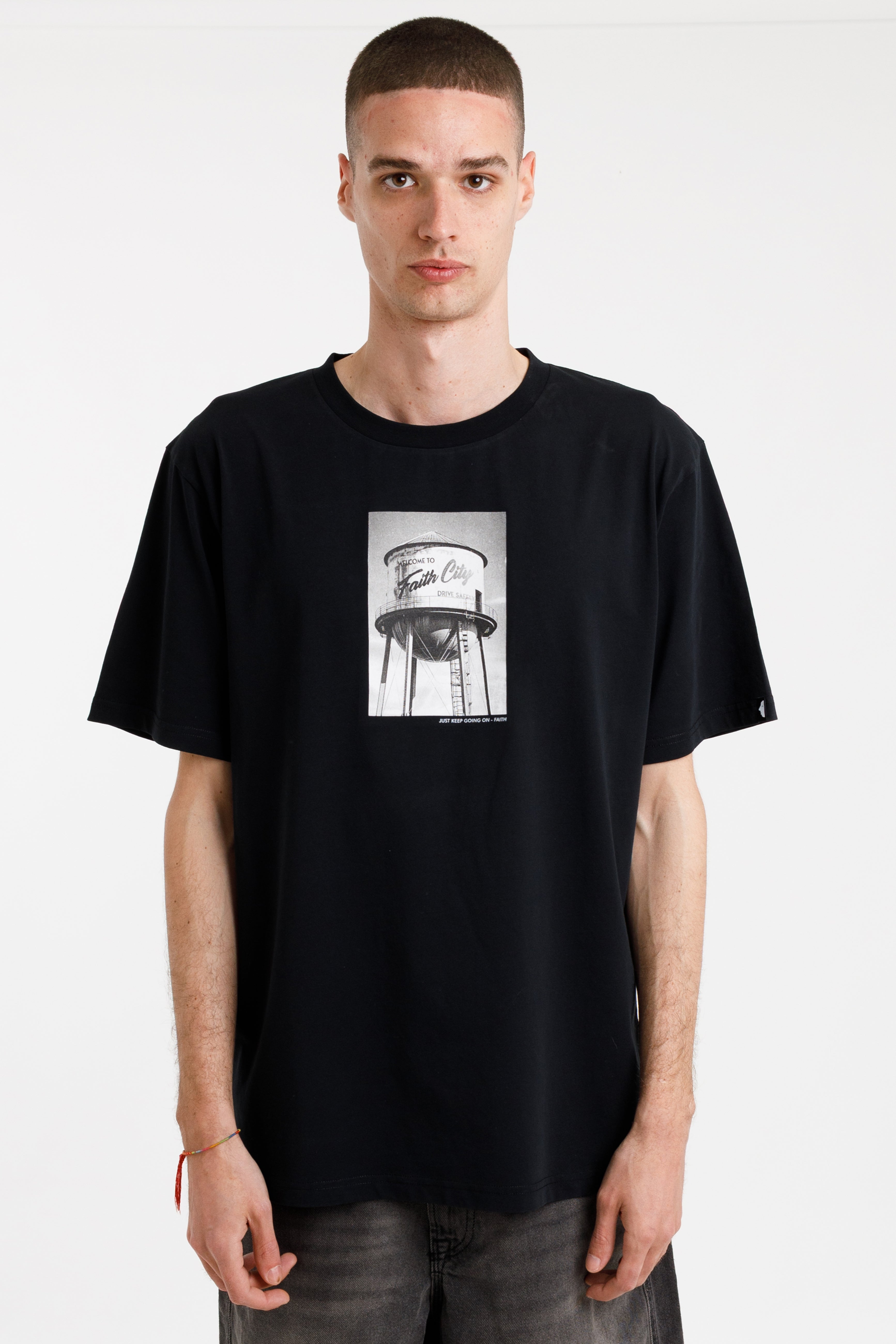 WATER TANK TEE - NEGRO