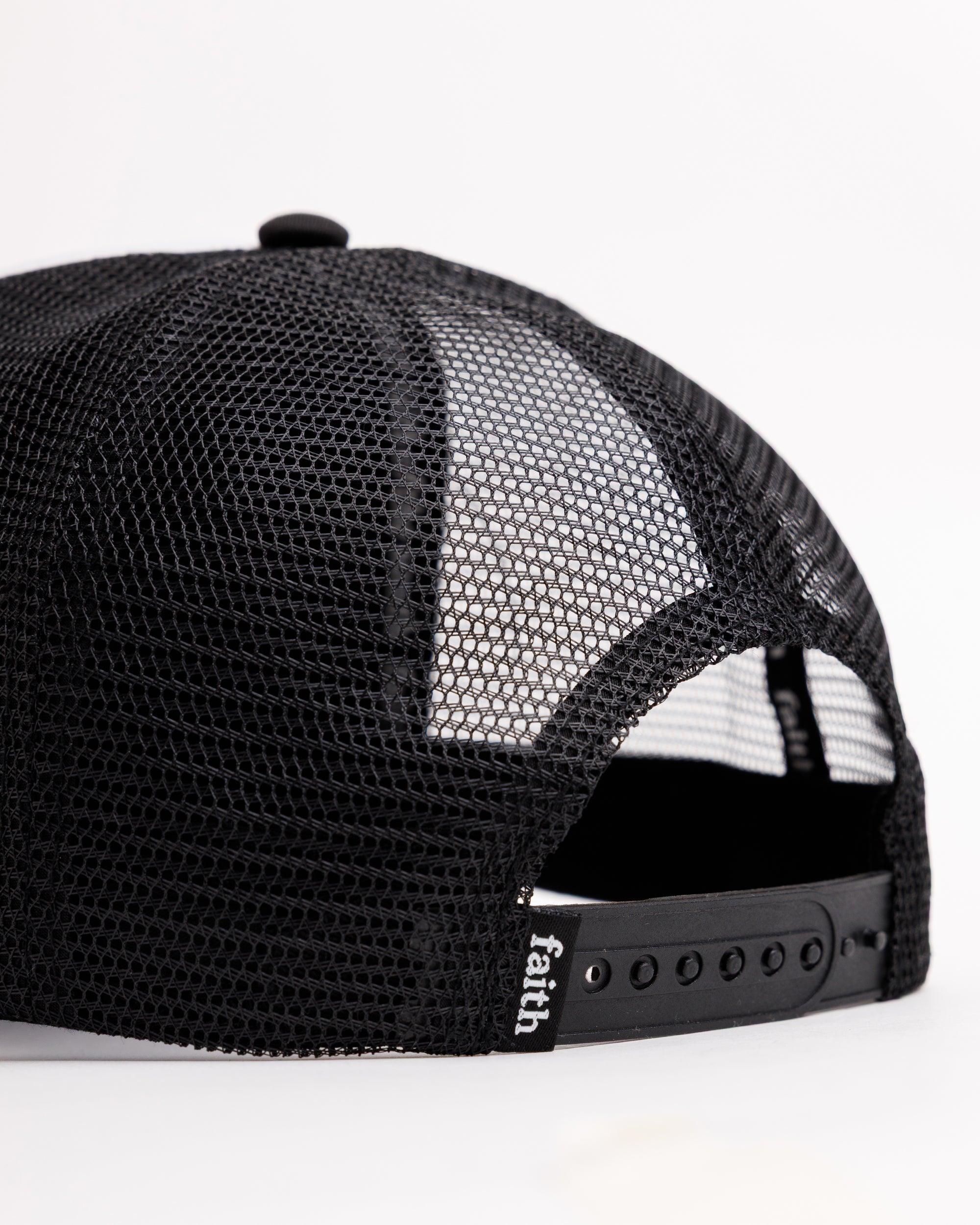 STANDARD OF THE WORLD TRUCKER CAP